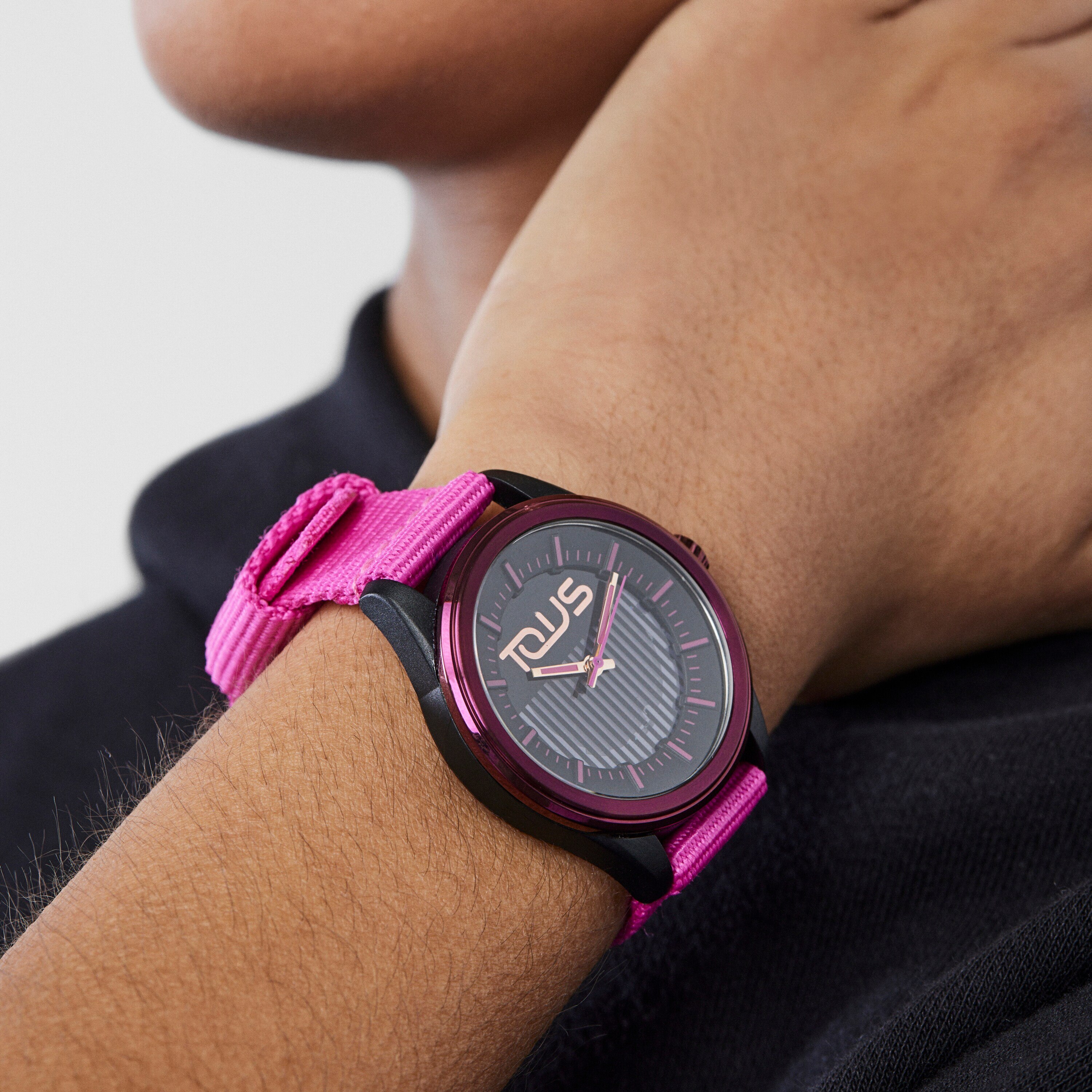 Fuchsia solar-powered and sustainable Vibrant Sun Watch