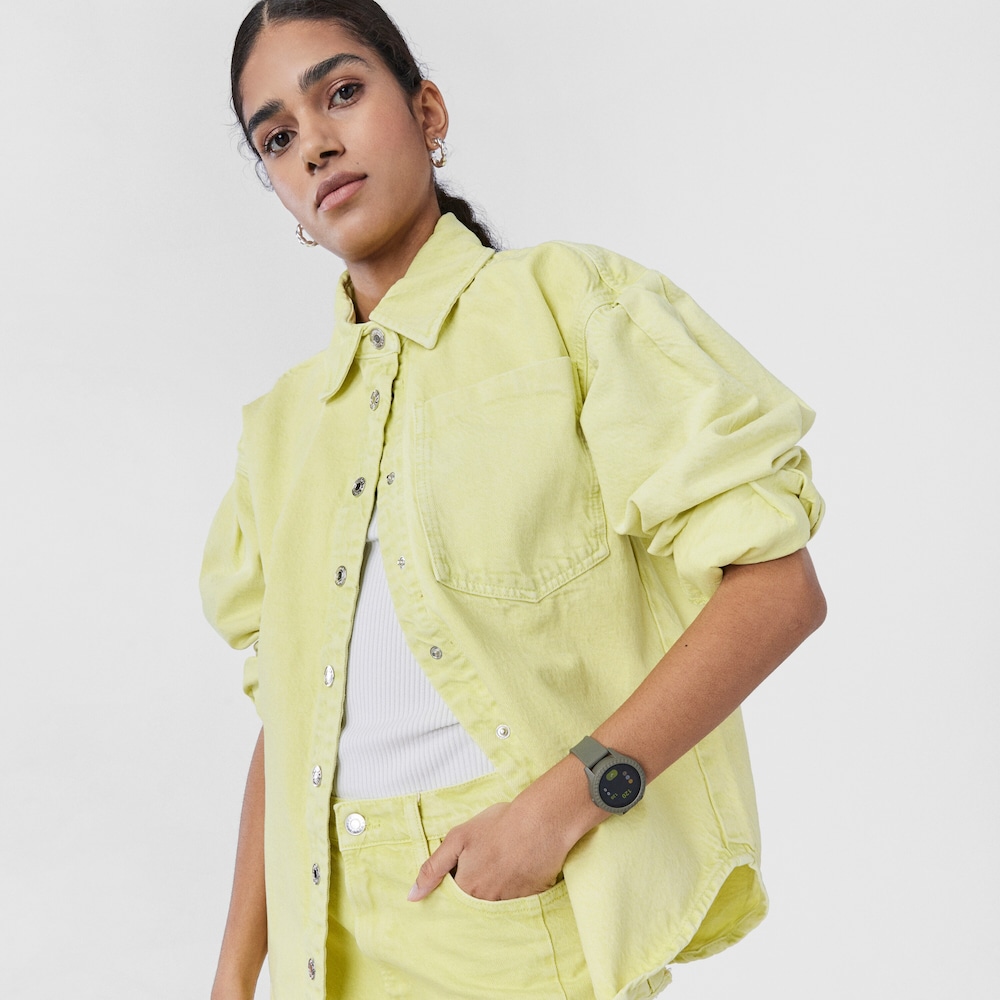 Smarteen Connect Watch with green silicone strap