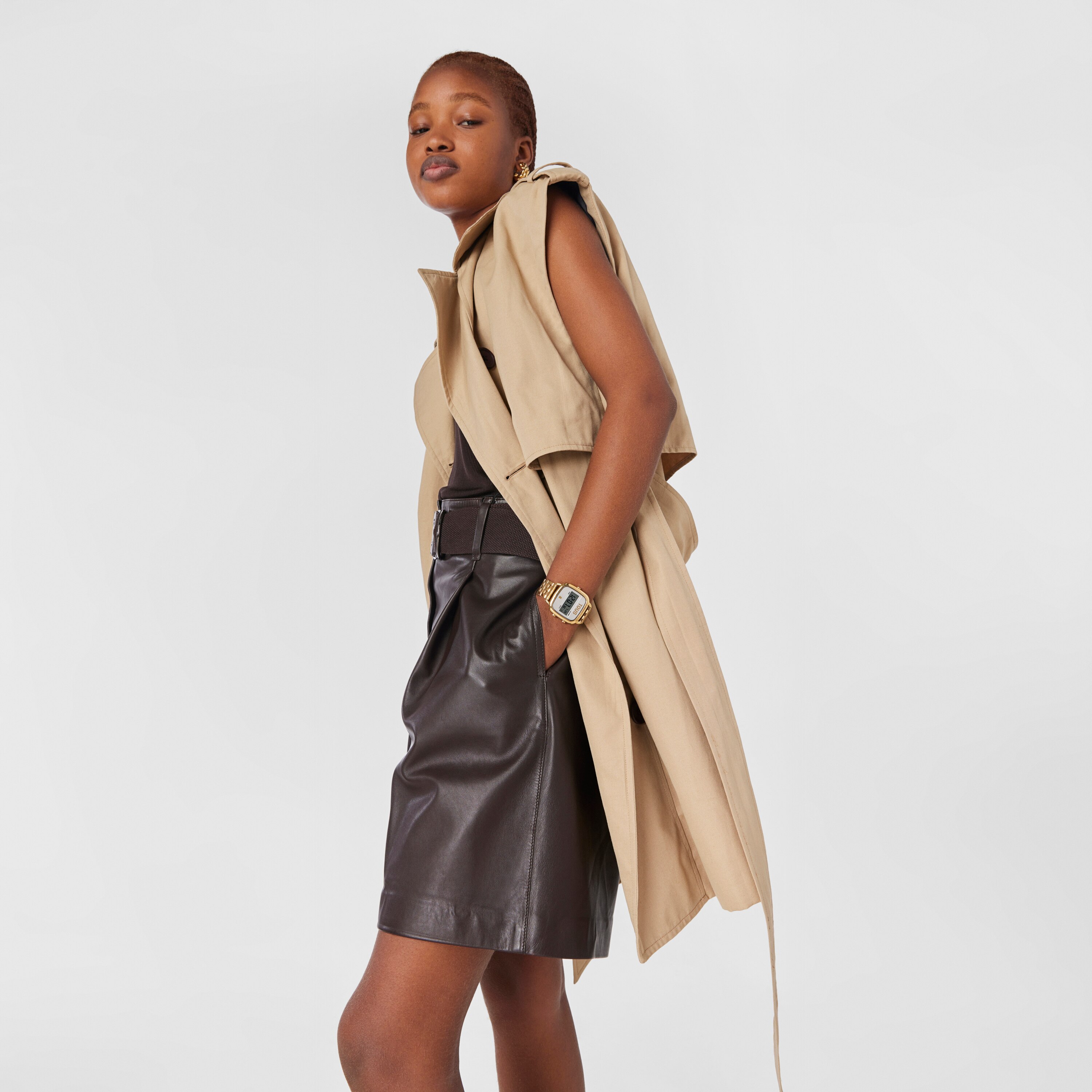 D-Logo Digital watch with gold colored IP steel strap