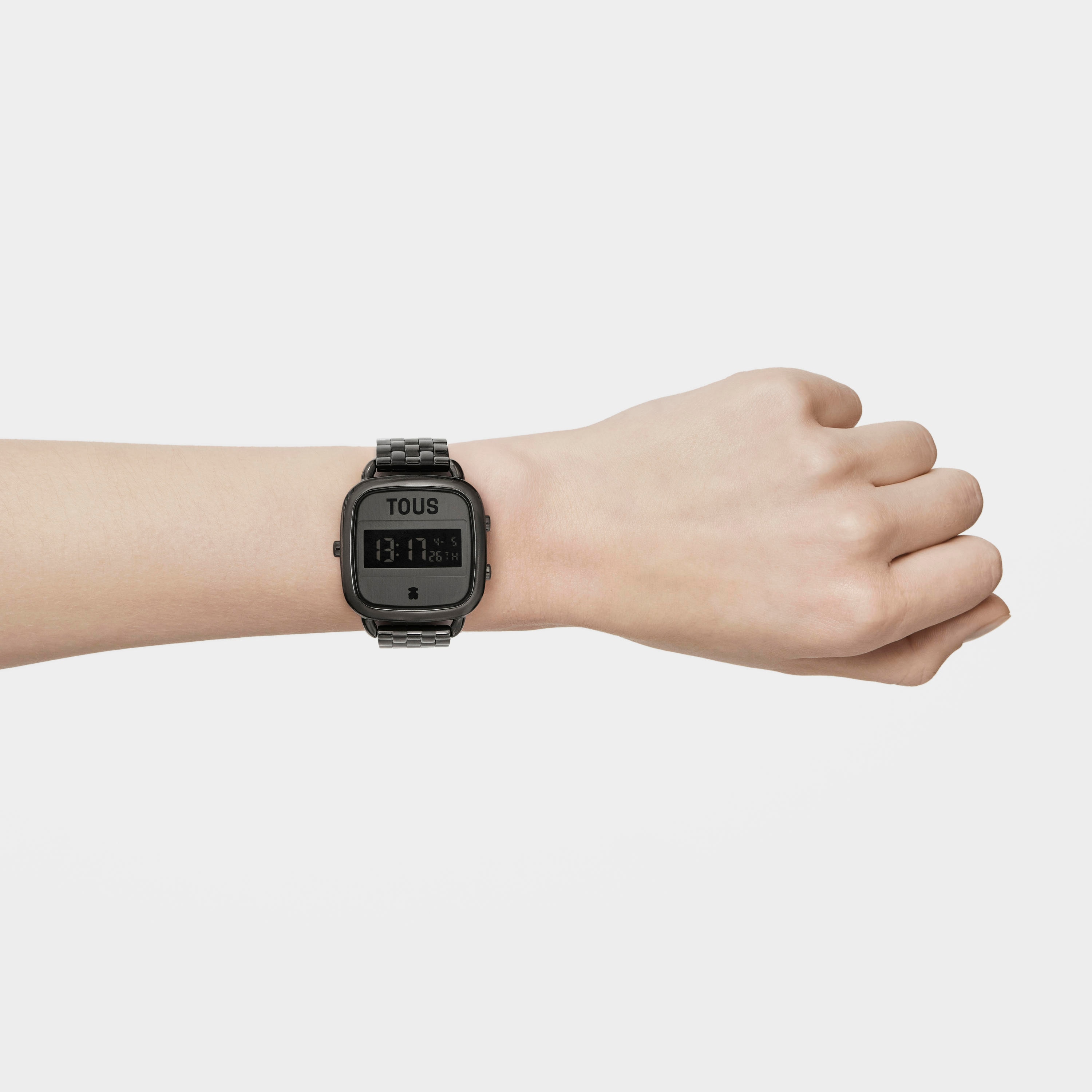 Reloj digital con brazalete de acero IP negro D-Logo