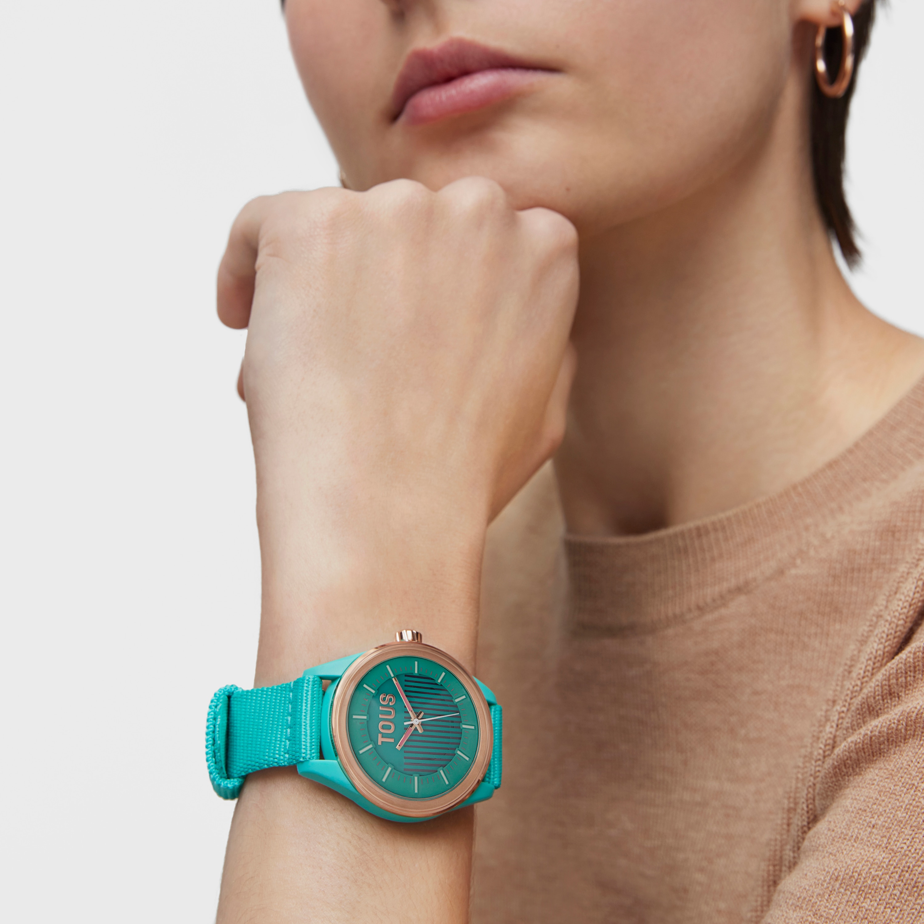 Turquoise solar-powered and sustainable Vibrant Sun Watch