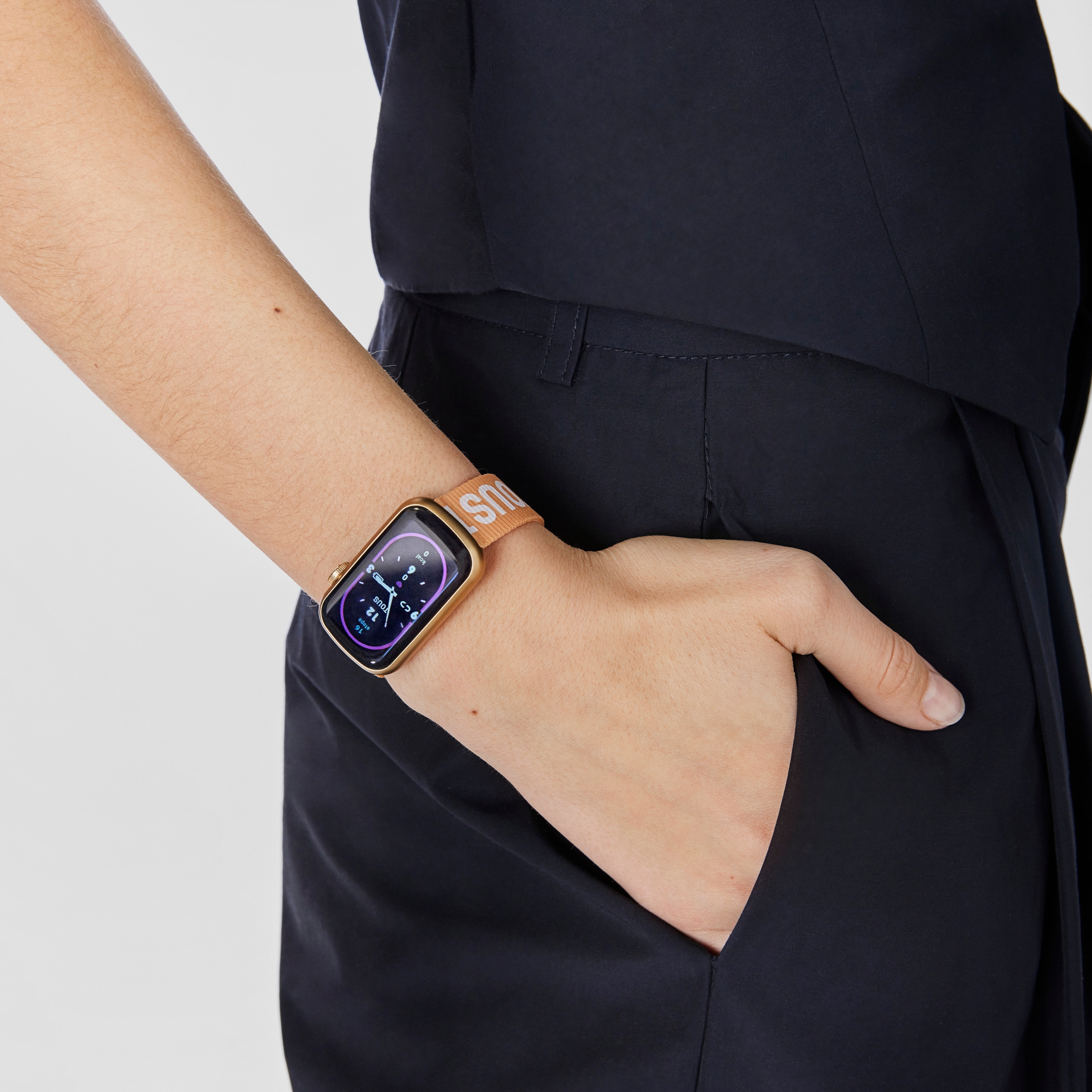 Reloj smartwatch con correa de nylon y correa de silicona blanca T-Band