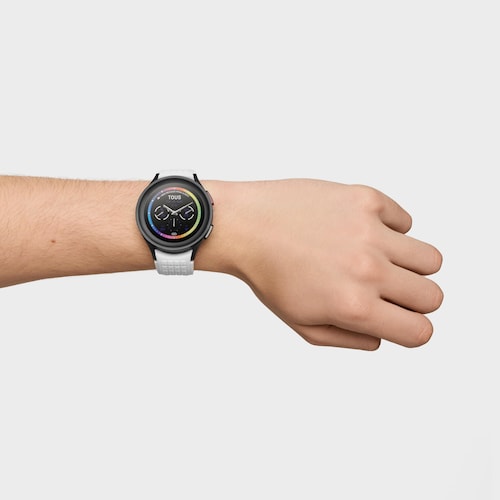 Reloj smartwatch Samsung Galaxy Watch 5 Pro X TOUS de Titanio negro con correa de silicona negra