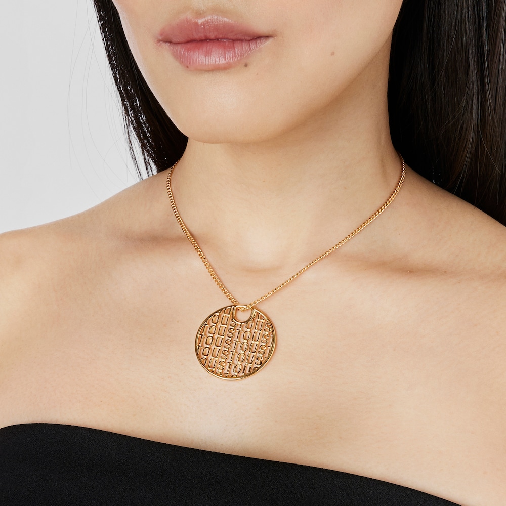 Collar grande con ba&ntilde;o de oro 18 kt sobre plata Logo