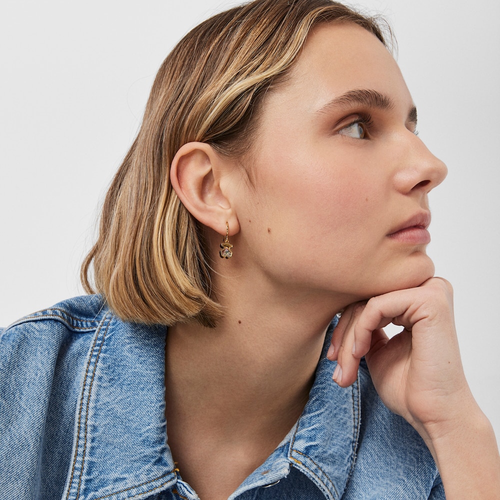 Pendientes con ba&ntilde;o de oro 18 kt sobre plata y gemas Areia