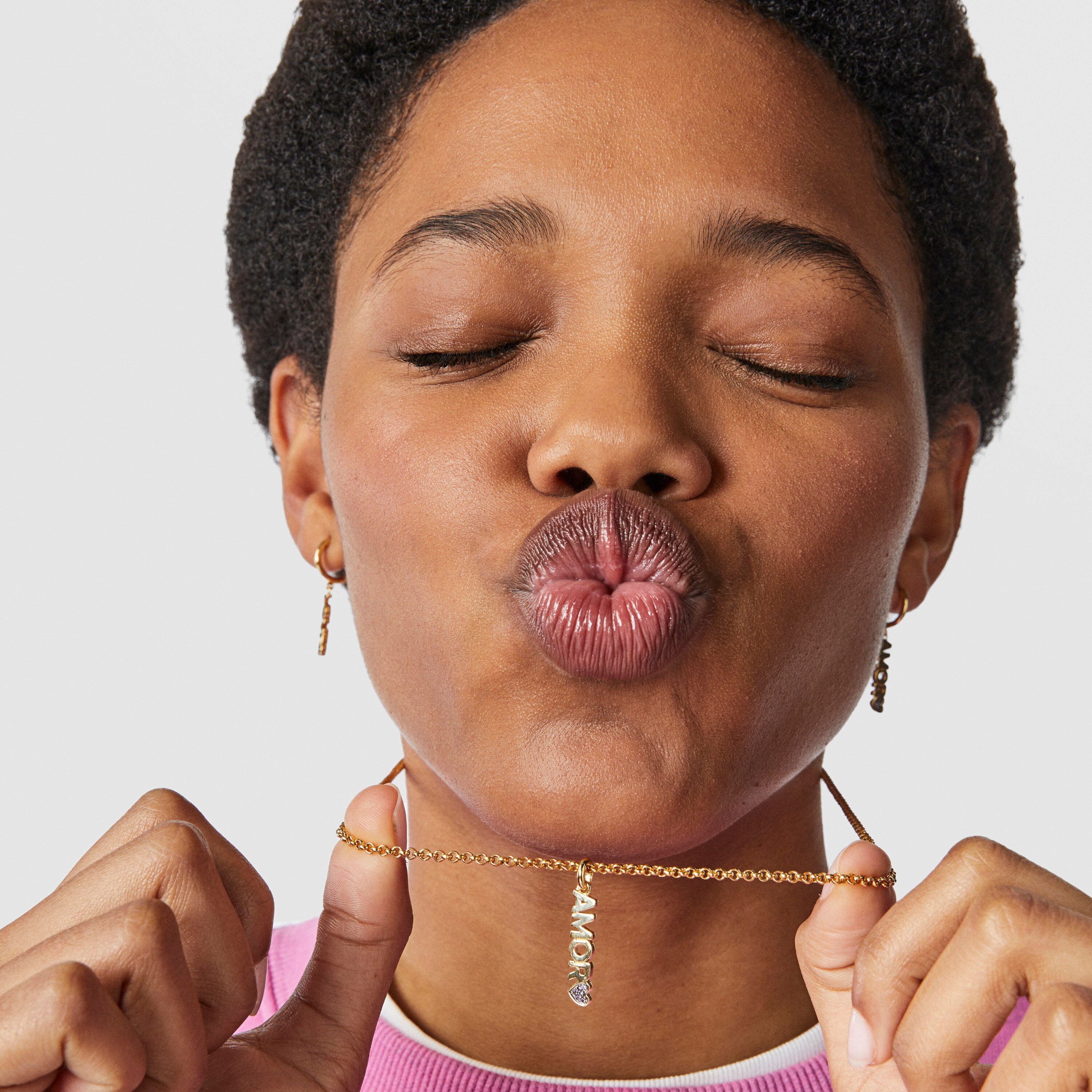 TOUS Crossword Amor Pendant with amethyst