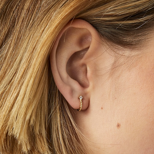 Brinco argola Twisted em ouro e diamante