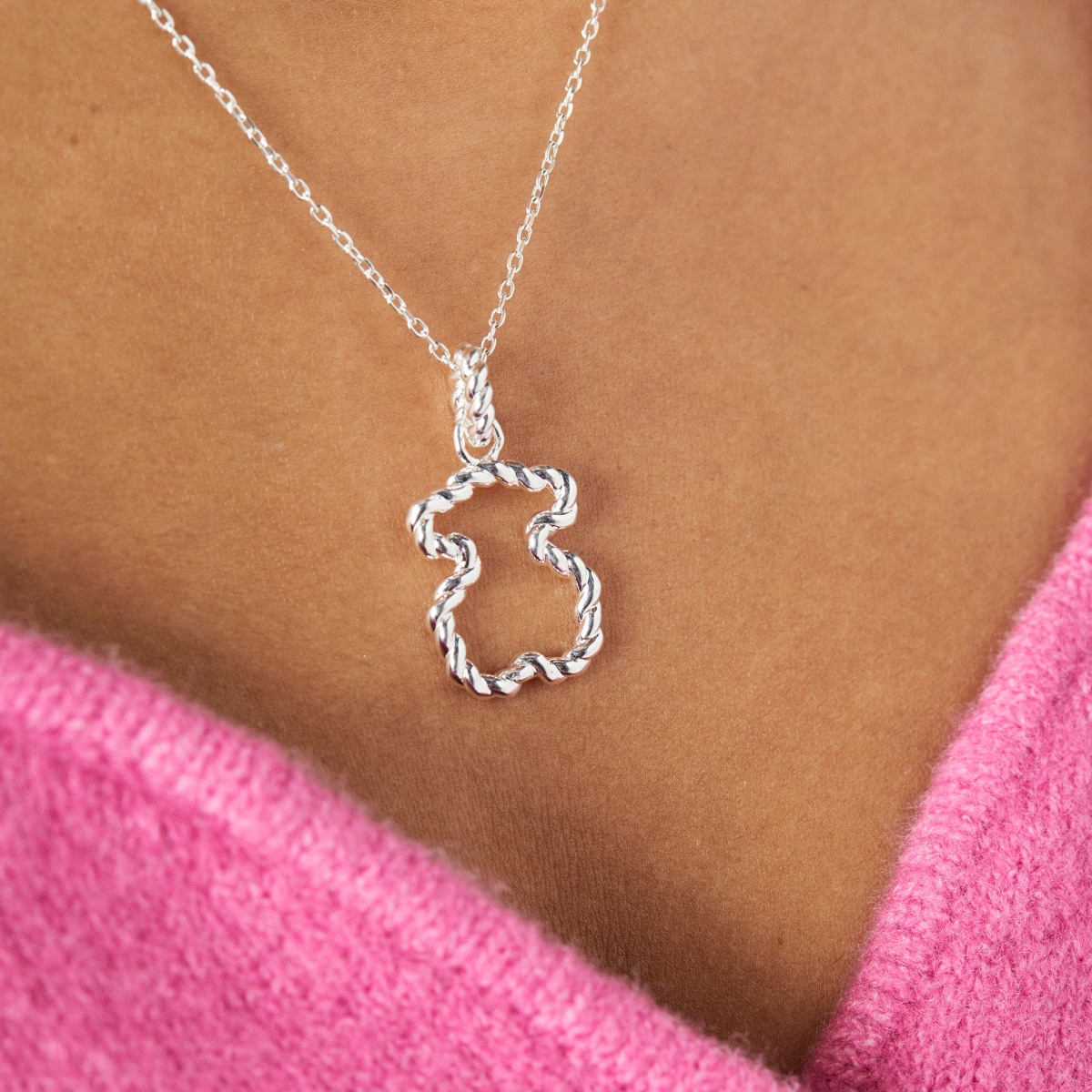 Twisted Pendant with bear silhouette