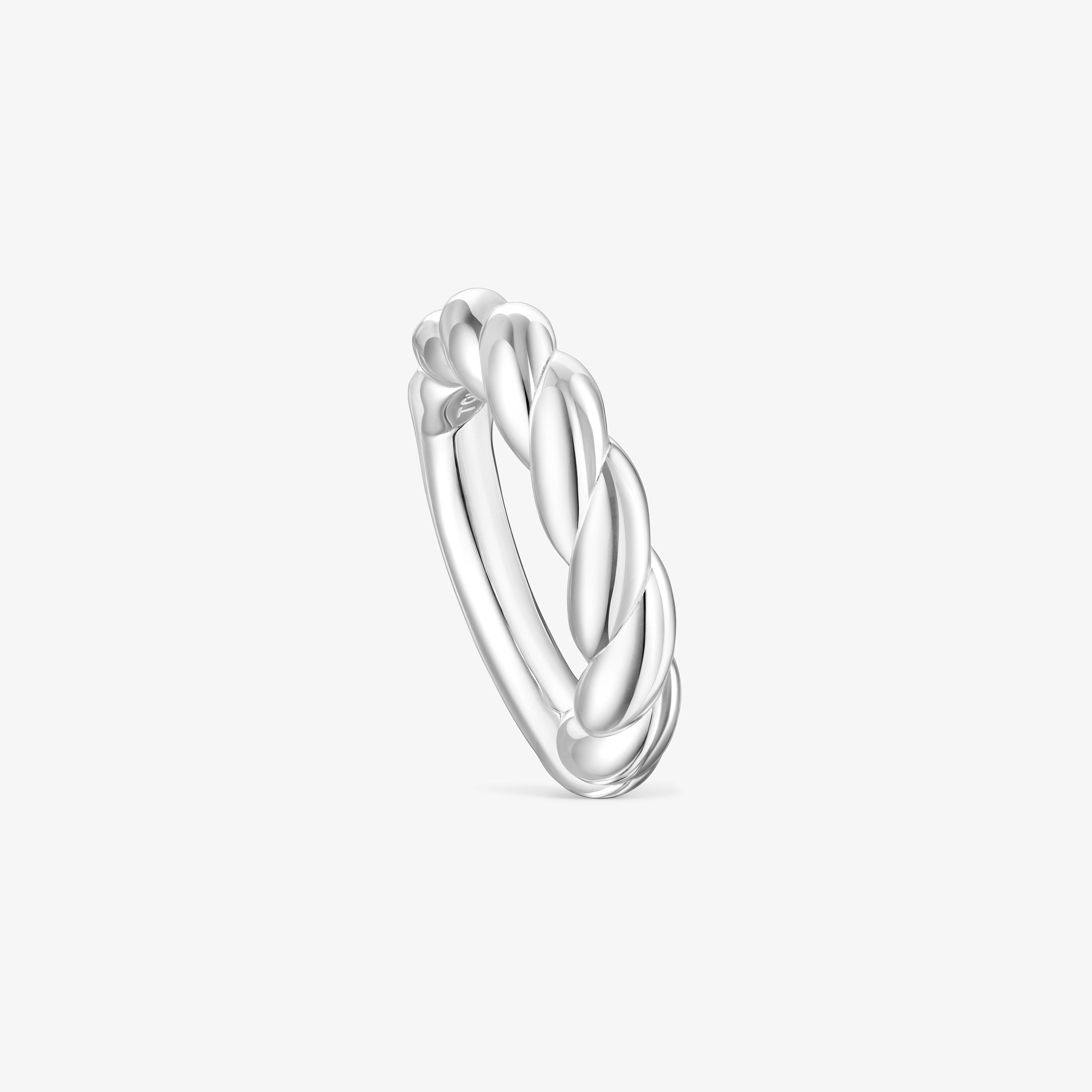 Twisted Braided Ring