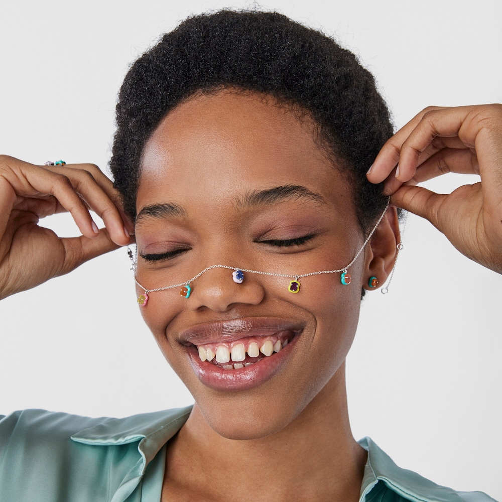 Naszyjnik TOUS Vibrant Colors wykonany ze srebra z charmsem w kształcie misia, pokryty lakierem