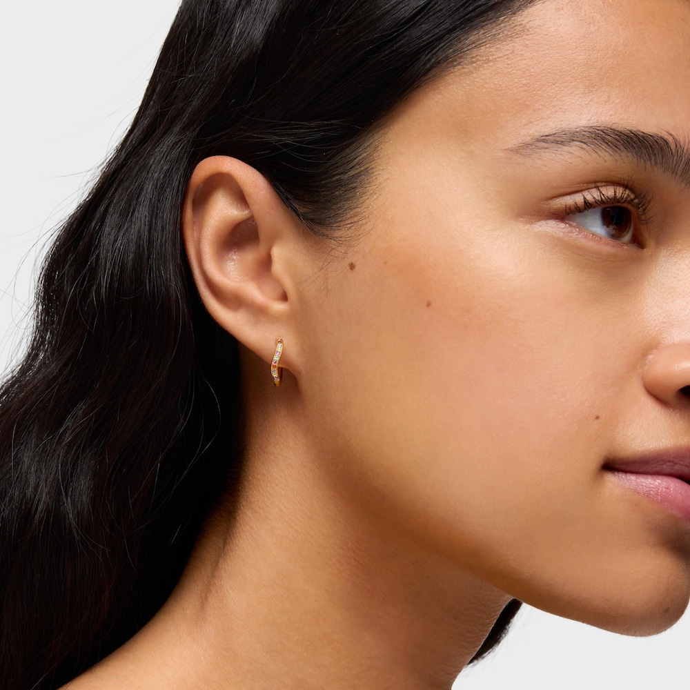 Kruhov&eacute; n&aacute;u&scaron;nice TOUS Vibrant Colors z&nbsp;pozlacen&eacute;ho stř&iacute;bra s&nbsp;drah&yacute;mi kameny