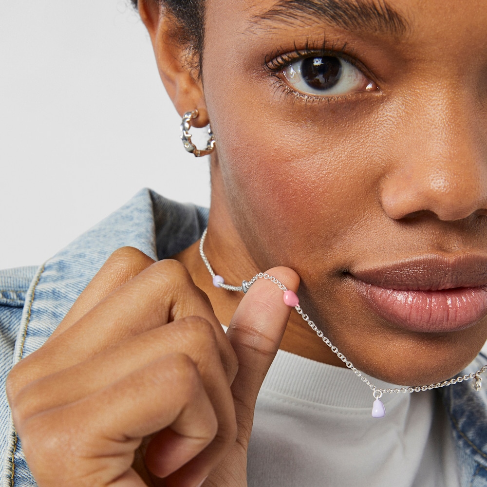 Naszyjnik TOUS Joy Bits wykonany ze srebra z motywami pokrytymi lakierem