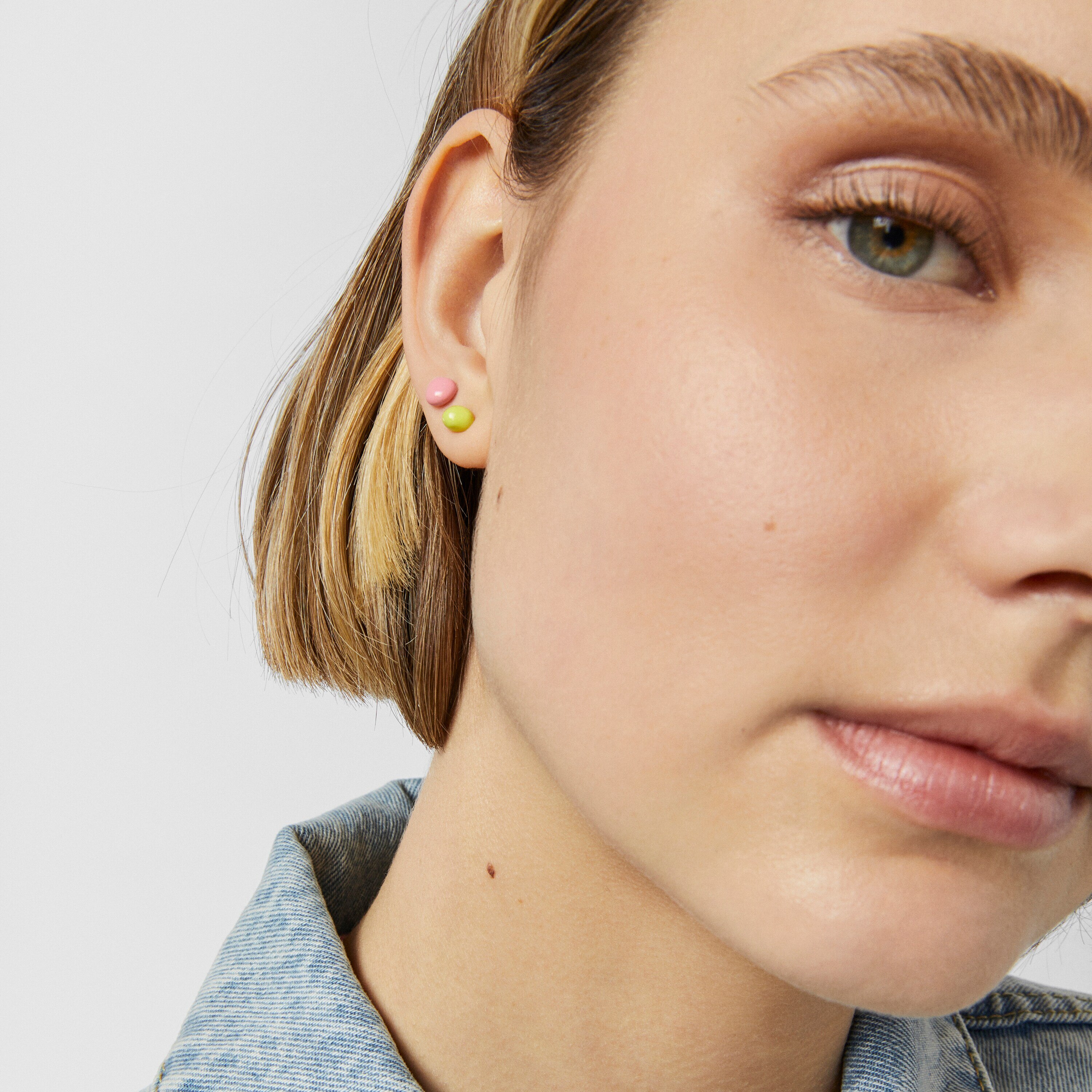 Pack of TOUS Joy Bits earrings with colored enamel motifs