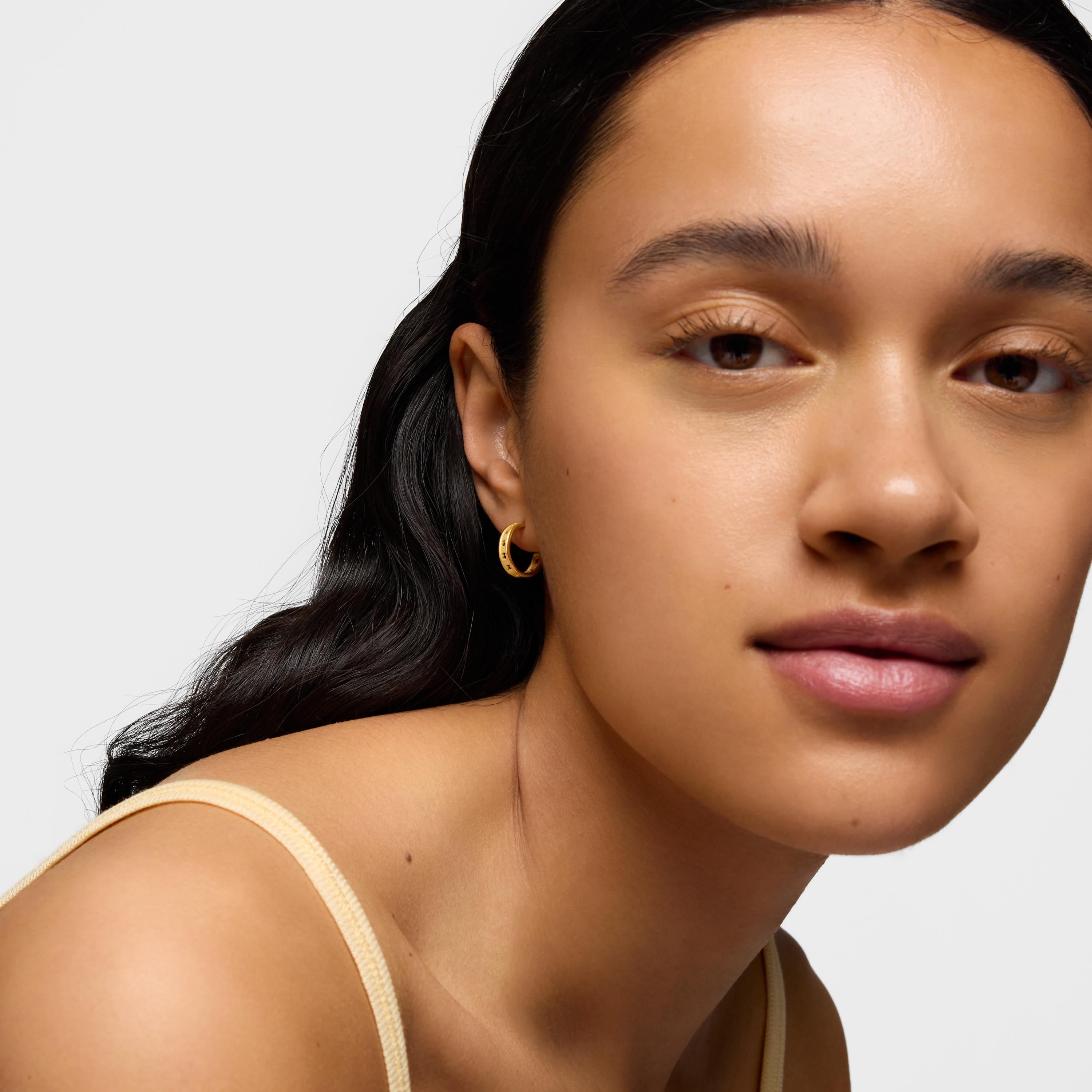 Small silver vermeil TOUS Bear Row hoop earrings with silhouette