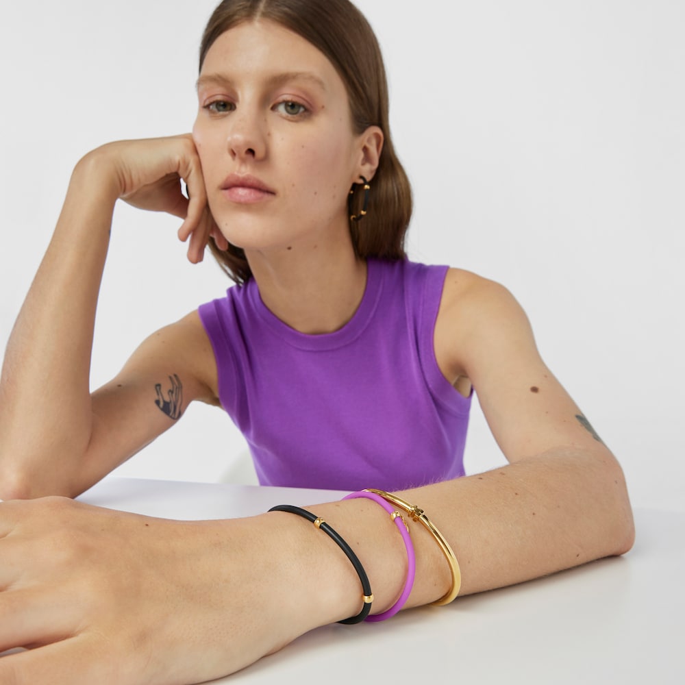 Pulsera de de color negro bolas con ba&ntilde;o de oro 18 kt sobre plata TOUS Beach Caucho