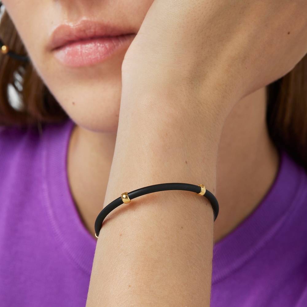 Pulsera de de color negro bolas con ba&ntilde;o de oro 18 kt sobre plata TOUS Beach Caucho