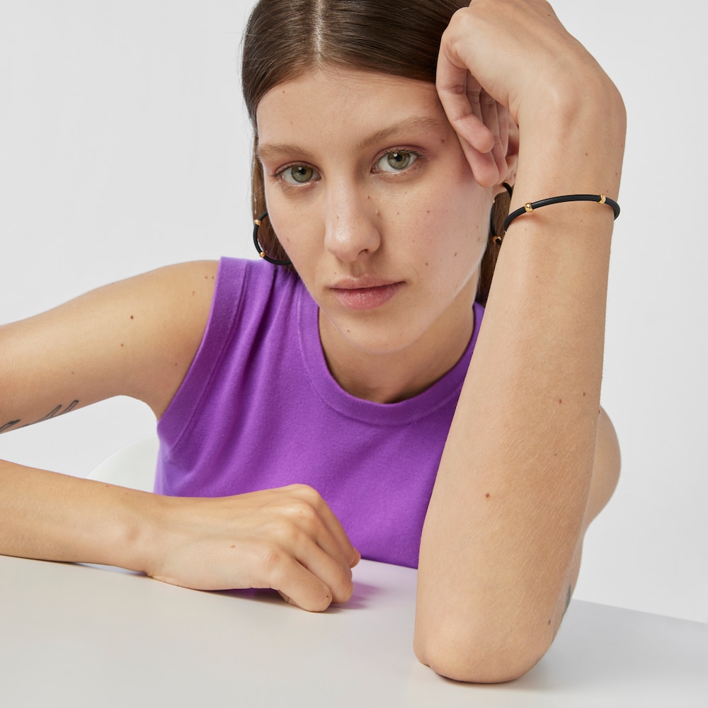 Pulsera de de color negro bolas con ba&ntilde;o de oro 18 kt sobre plata TOUS Beach Caucho