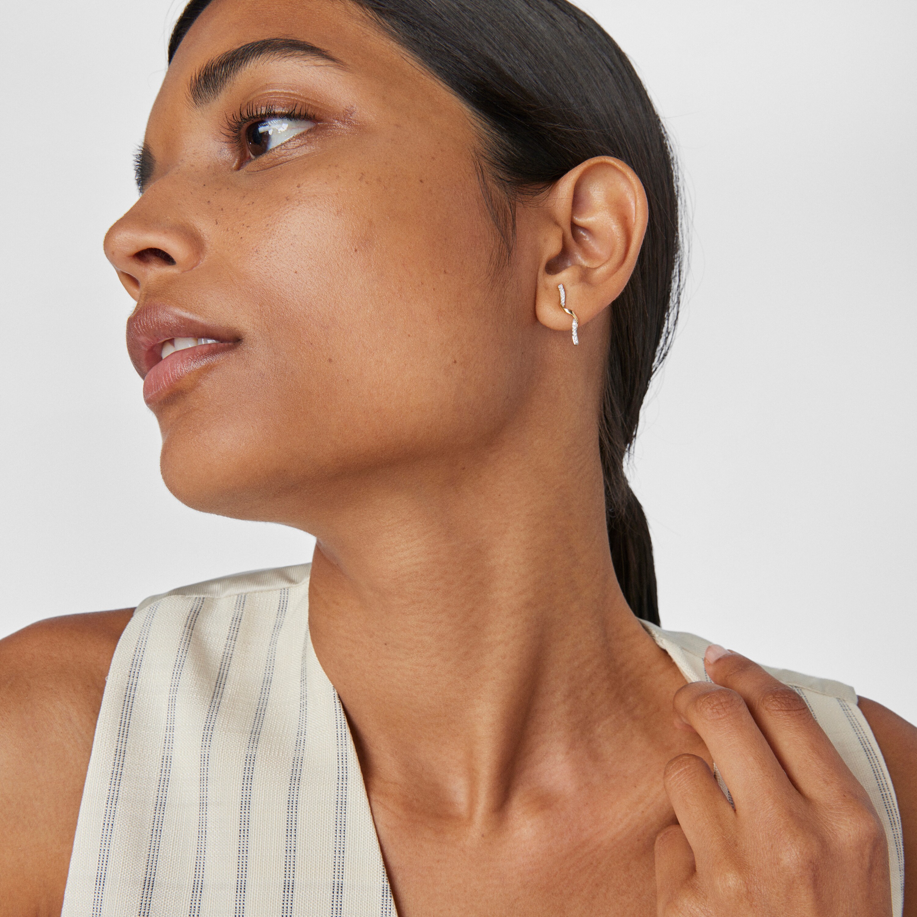 18K Solid Gold TOUS Beach Spiral earrings with diamonds