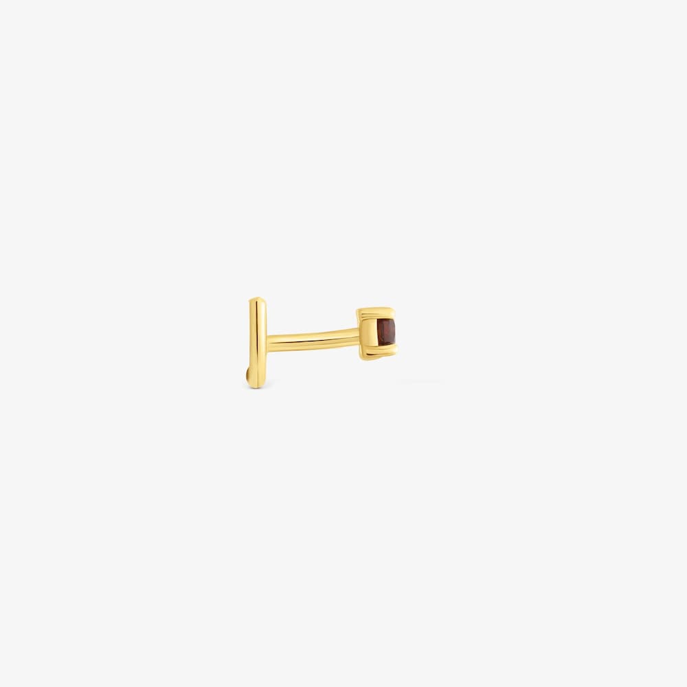 Gold-colored IP&nbsp;steel and garnet Beach Nose piercing