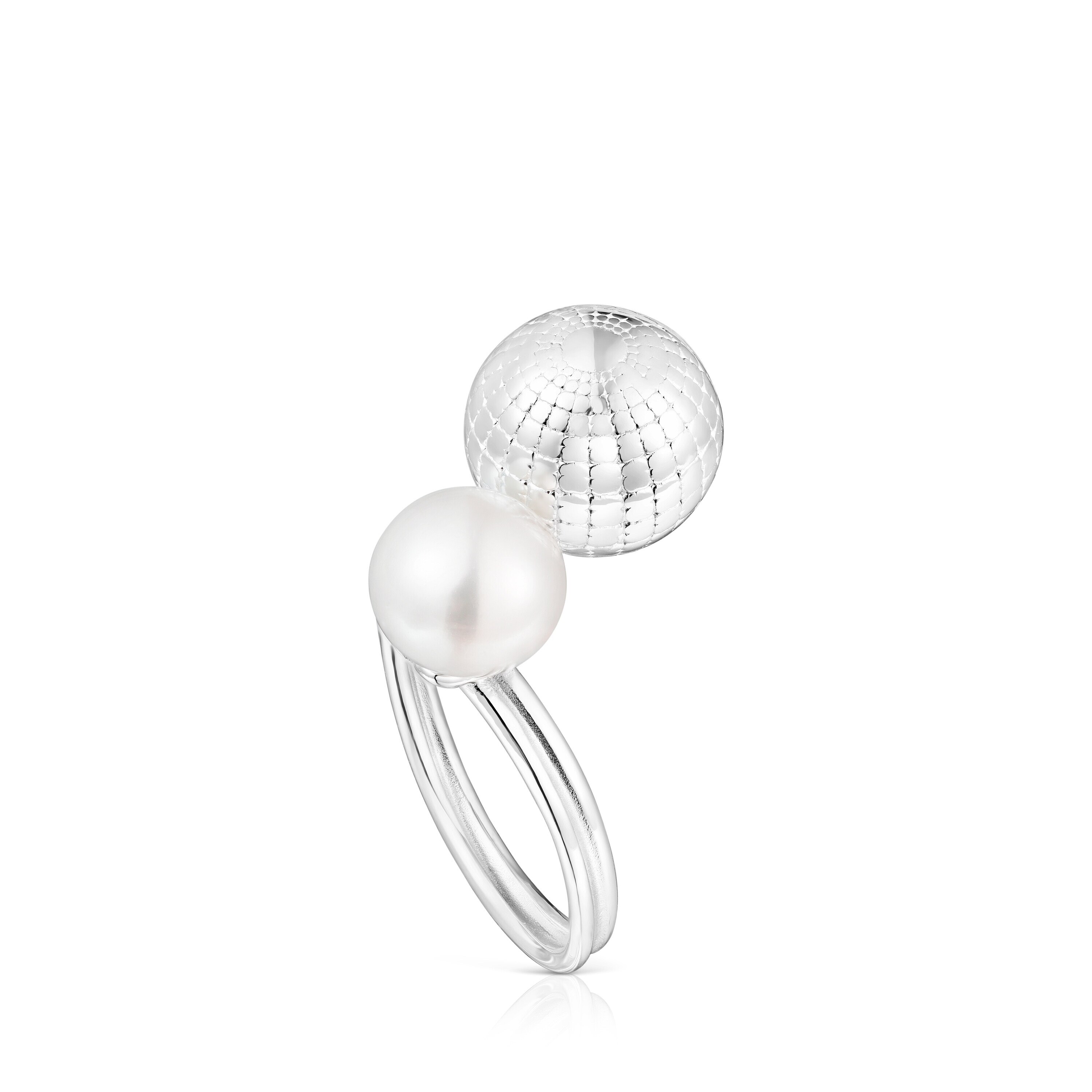 Silver St Tropez Disco bear ball Open ring with cultured