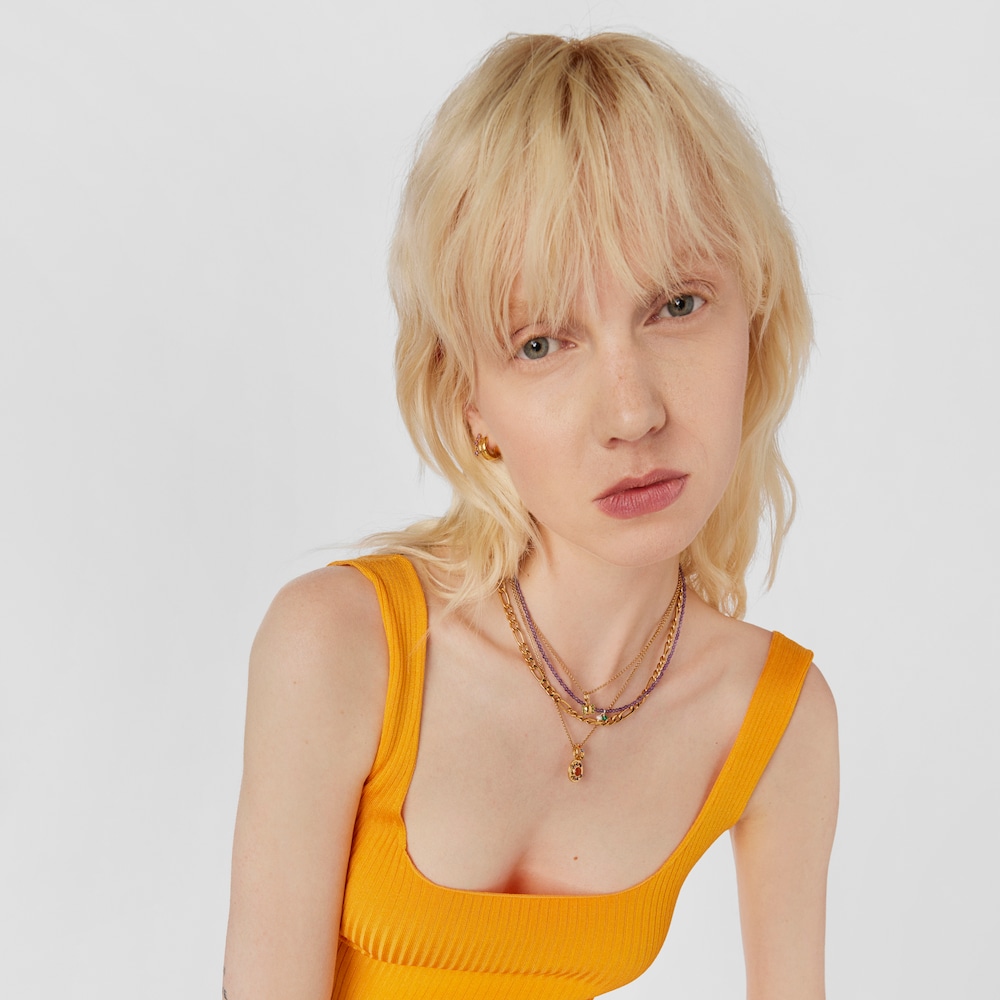 Dije medalla con ba&ntilde;o de oro 18 kt sobre plata, cornalina y amatista Virtual Garden