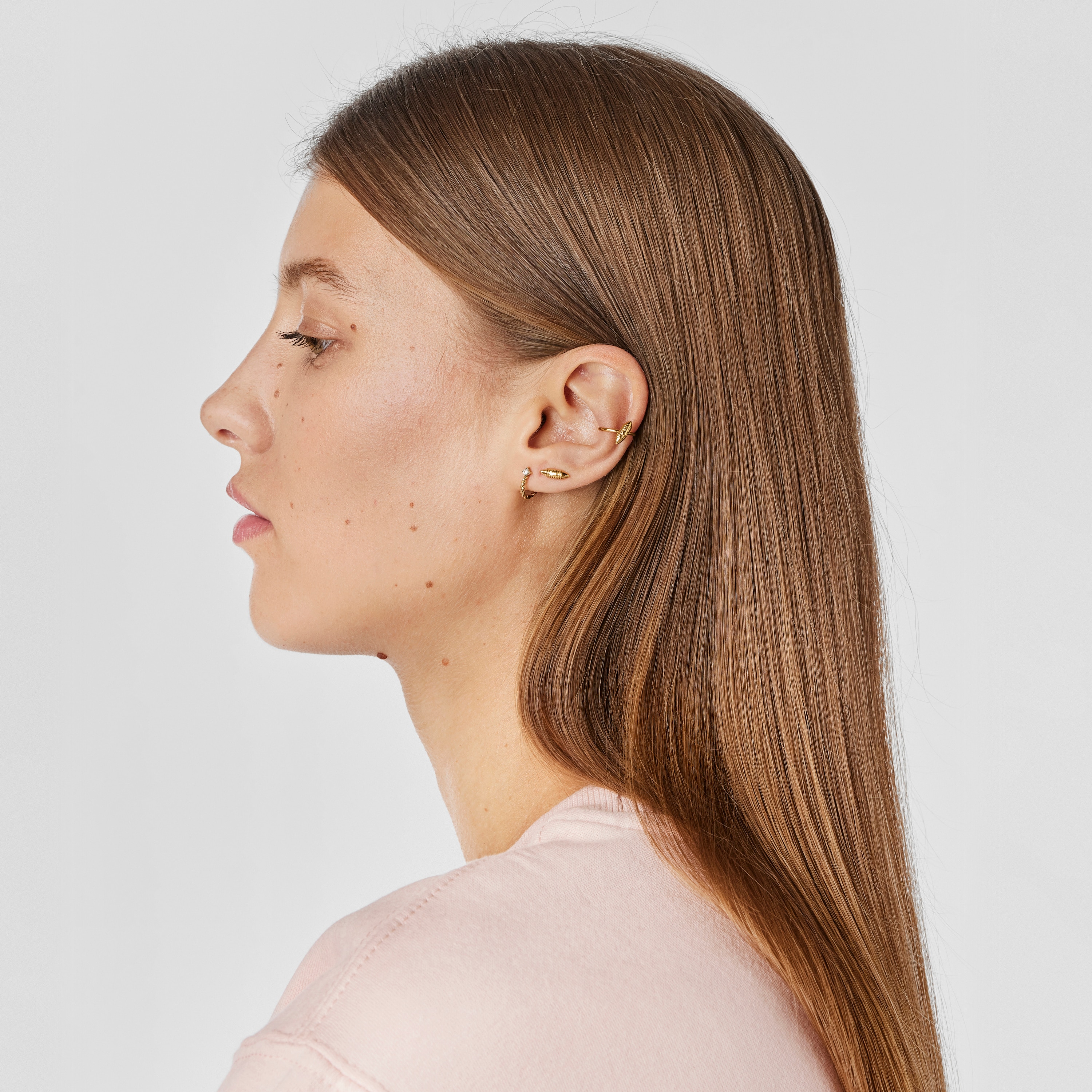 18K Solid Gold Lure Earcuff