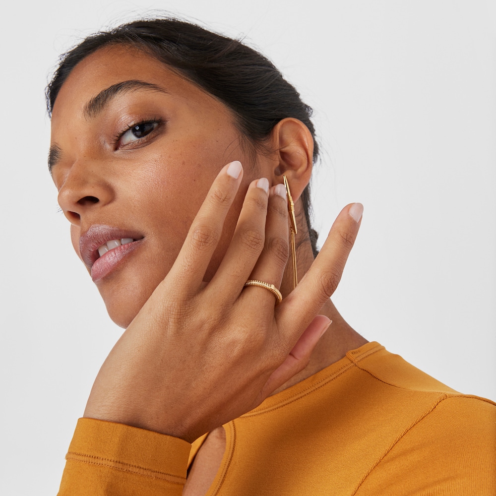 Anillo motivo oso con ba&ntilde;o de oro 18 kt sobre plata Lure