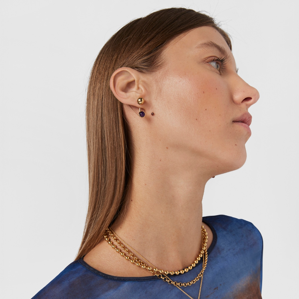 Pendientes con baño de oro 18 kt sobre plata y gemas Plump