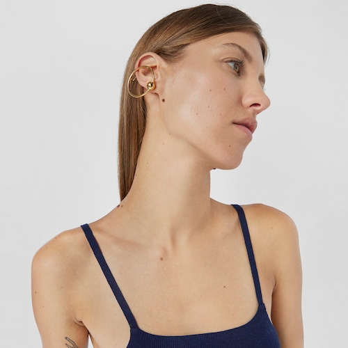 Earcuff con baño de oro 18 kt sobre plata círculo Plump