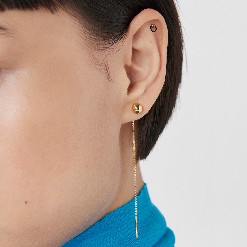 Black-&nbsp;and&nbsp;gold-colored IP&nbsp;steel Plump Piercing