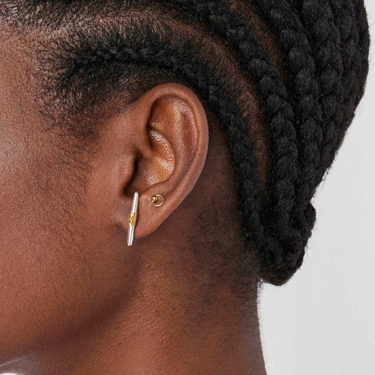 Gold-colored IP steel Plump Piercing