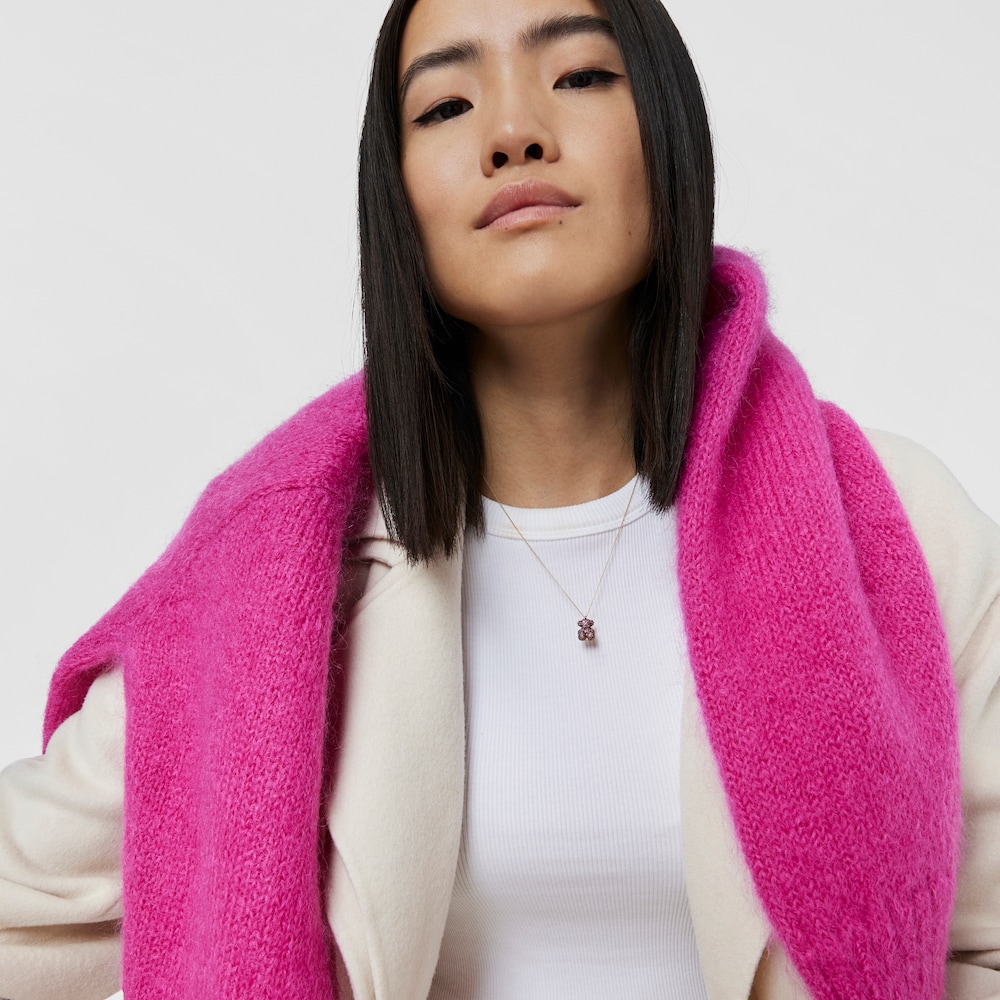 Sapphire and 18K solid gold Bold Bear necklace