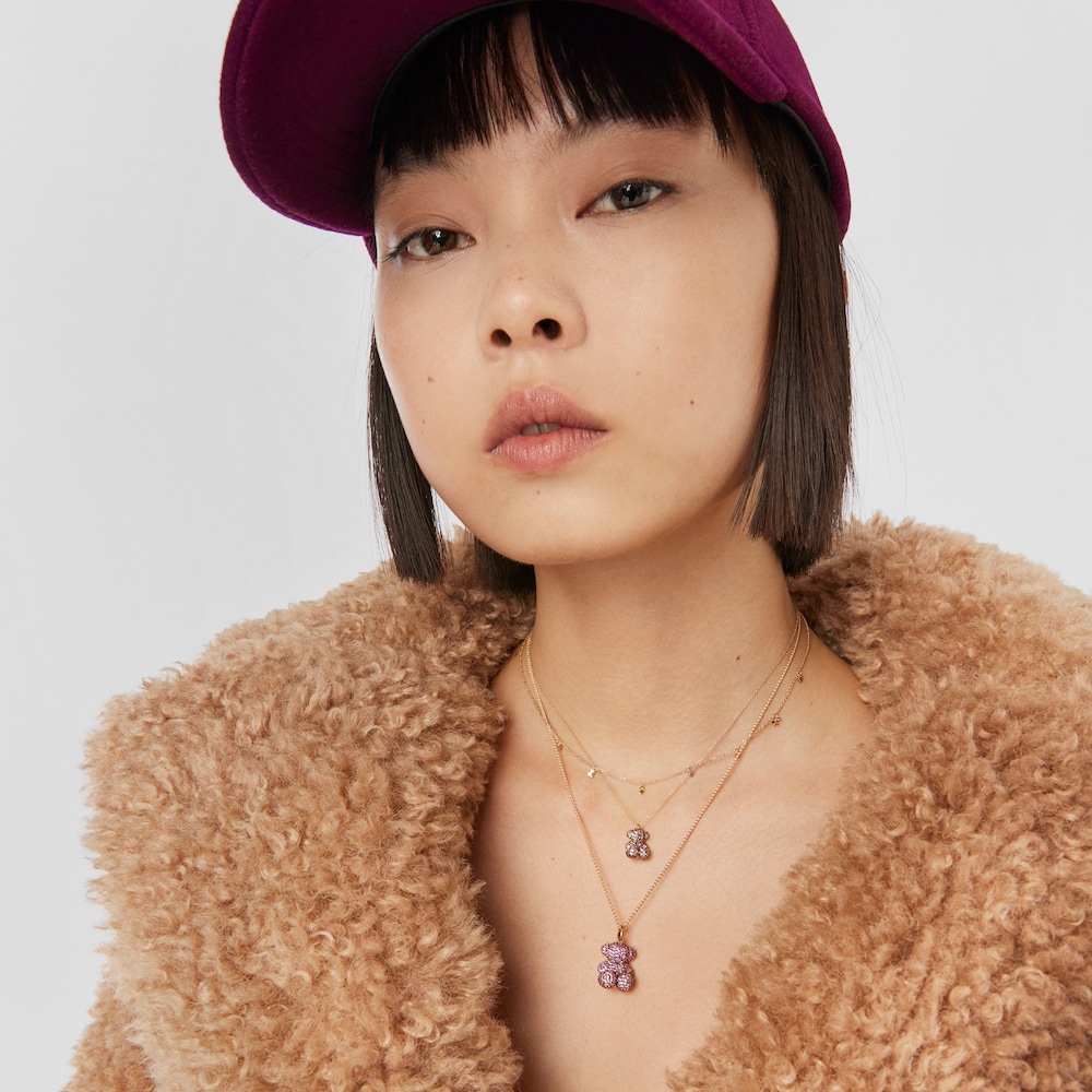 Sapphire and 18K solid gold Bold Bear pendant