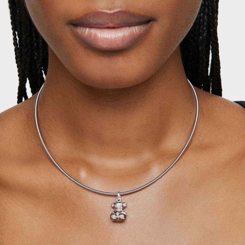 Medium silver Bold Bear pendant