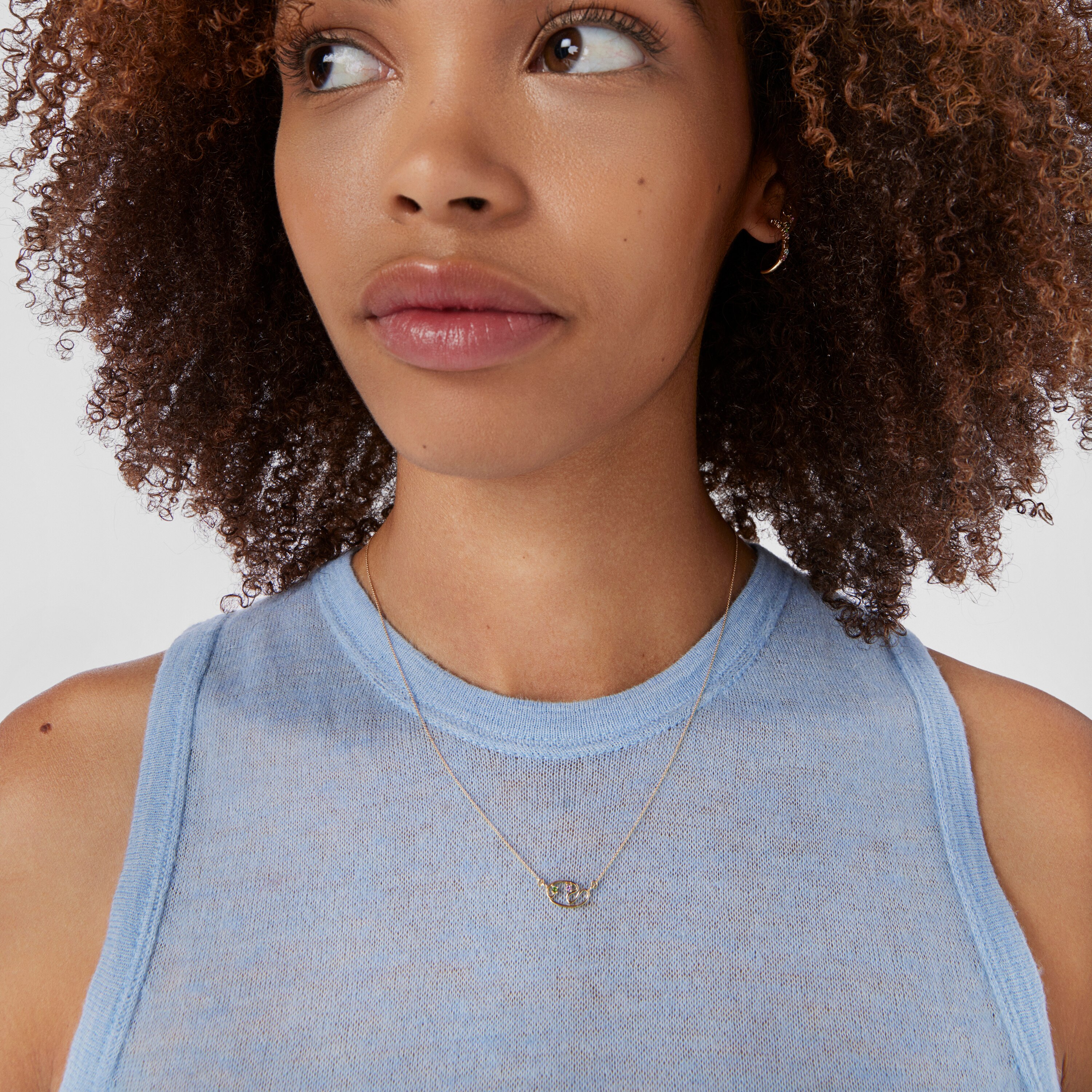 18K Solid Gold Tsuri necklace with gemstones