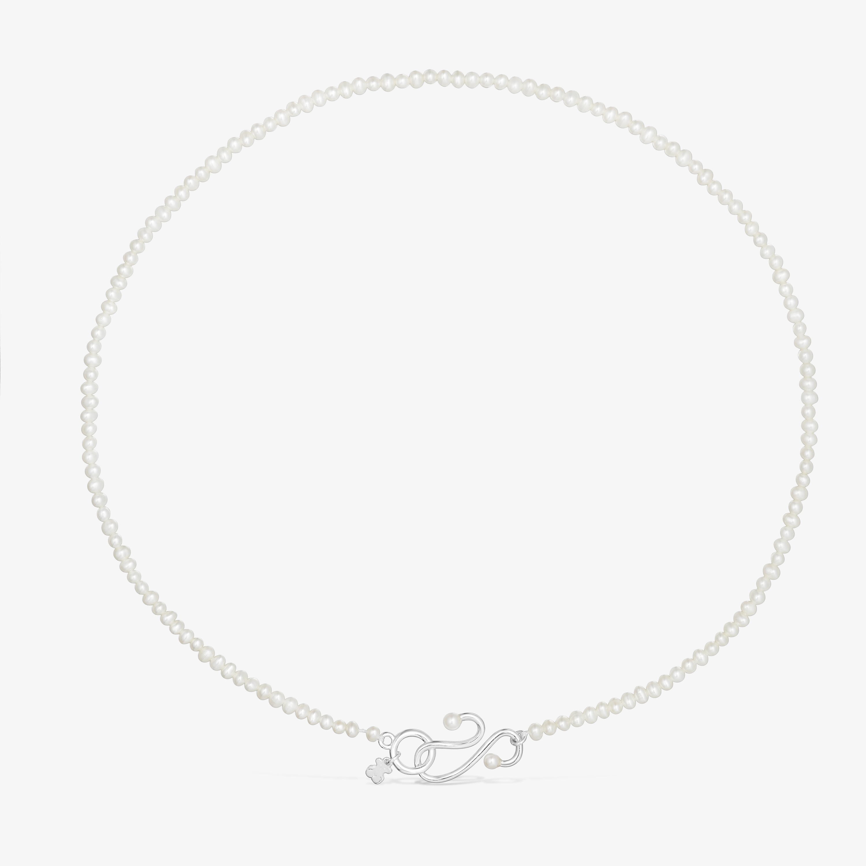 Cultured pearl Tsuri Necklace with silver motif