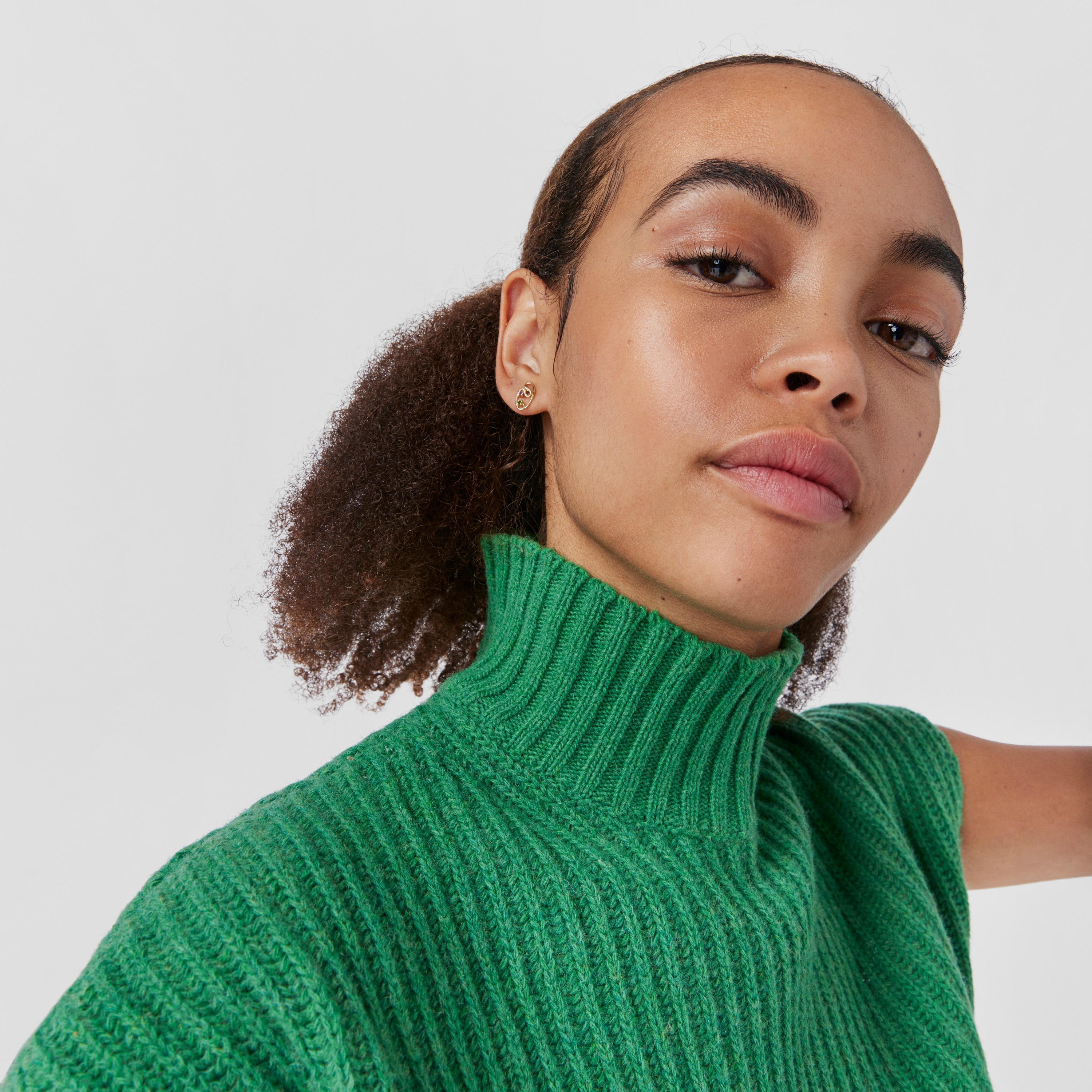 18K Solid Gold Tsuri earrings with gemstones