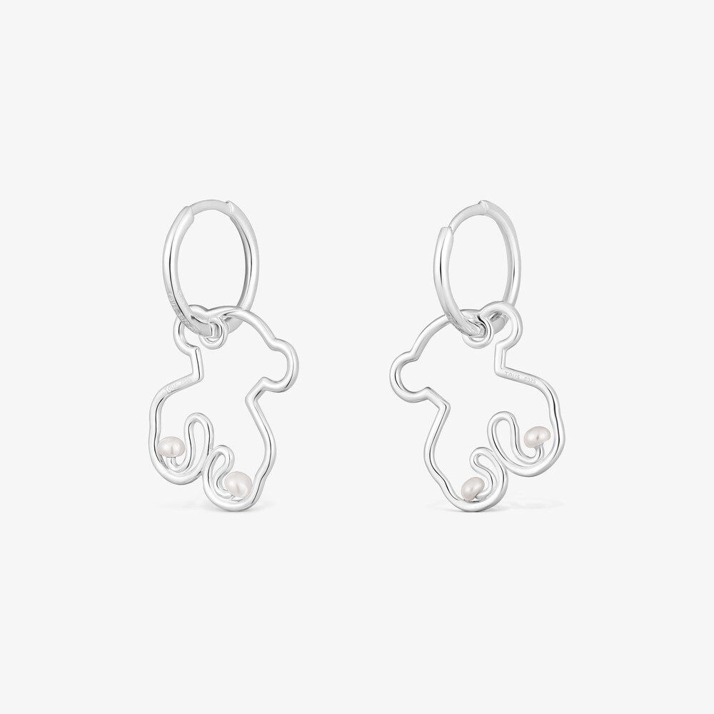 Kolczyki koła Tsuri ze srebra, z motywem misia i perłami hodowanymi