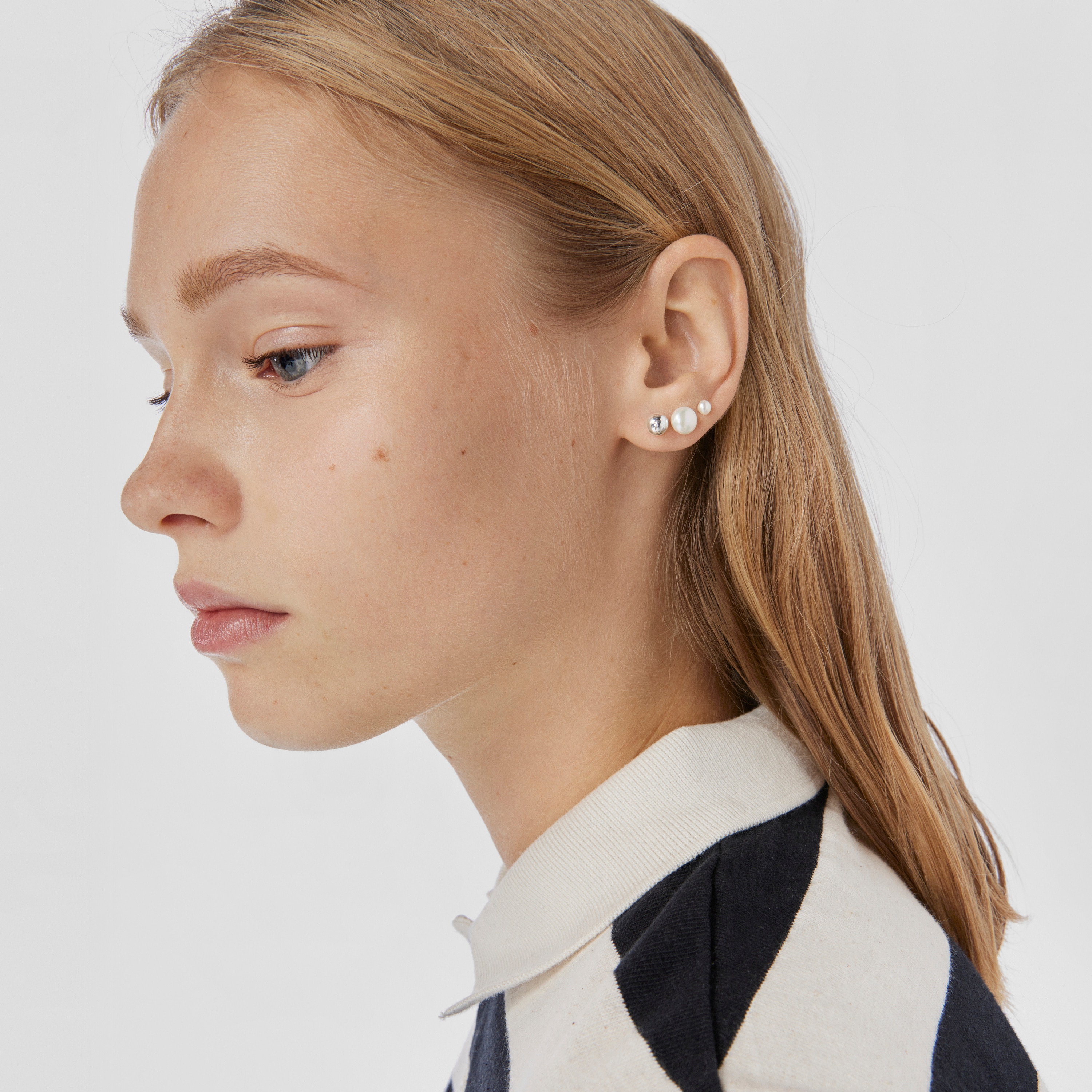 Set of three silver Tsuri Earrings with cultured pearls