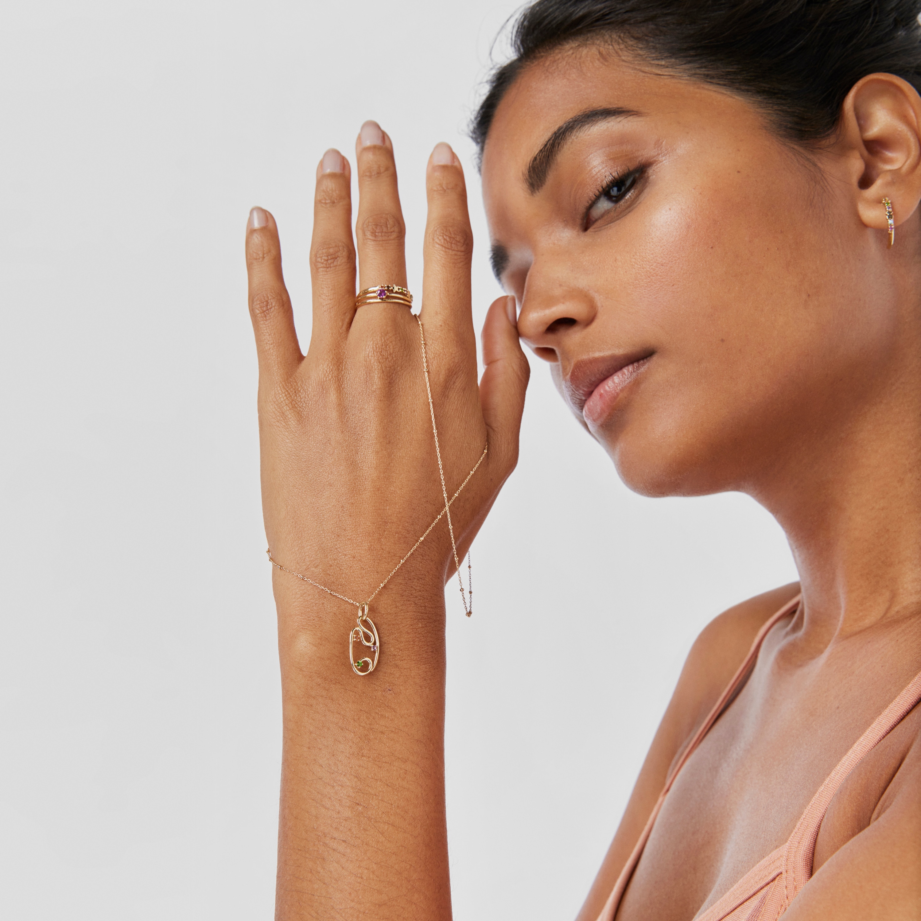 18K Solid Gold Tsuri pendant with gemstones