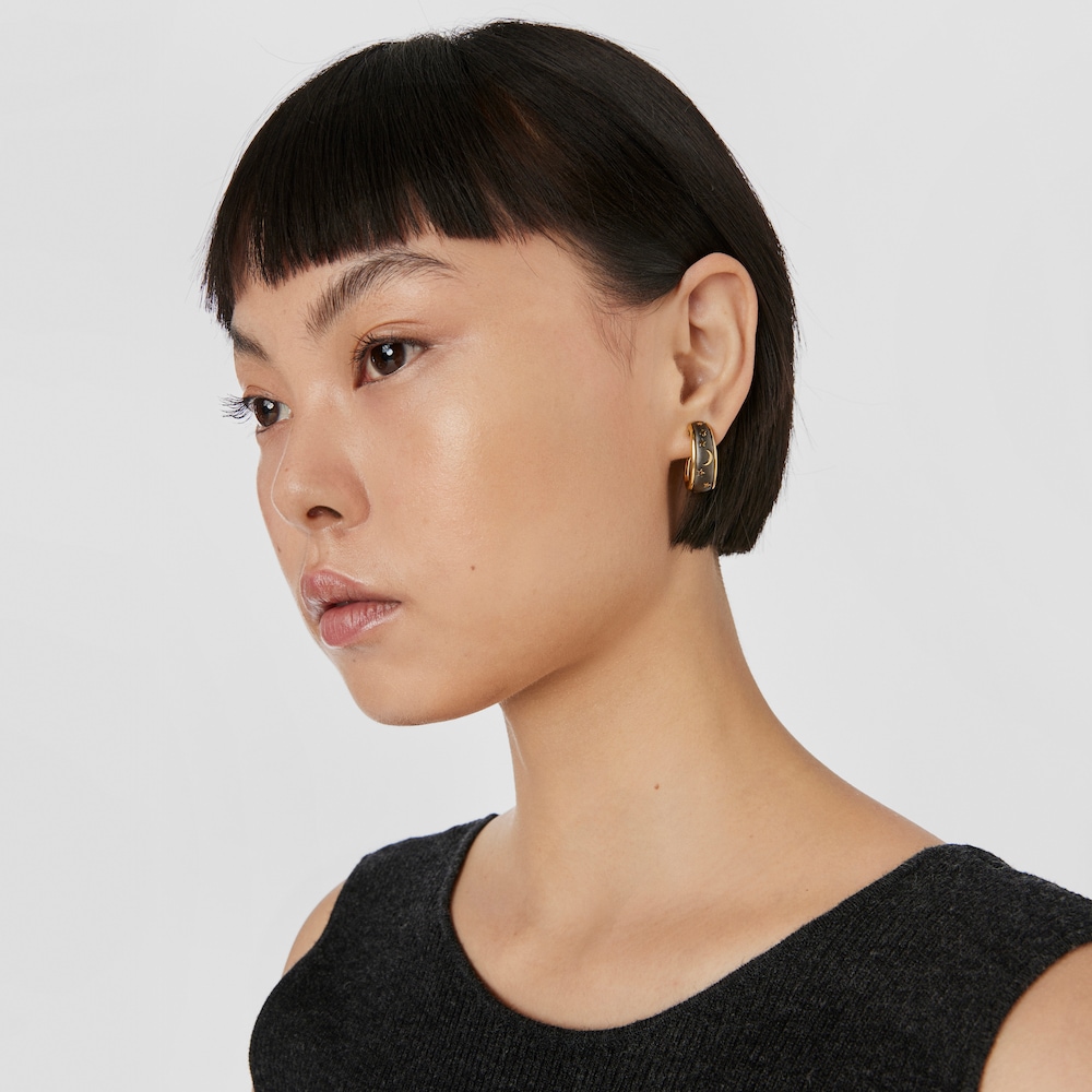 Pendientes de aro con ba&ntilde;o de oro 18 kt sobre plata y dark silver Twiling