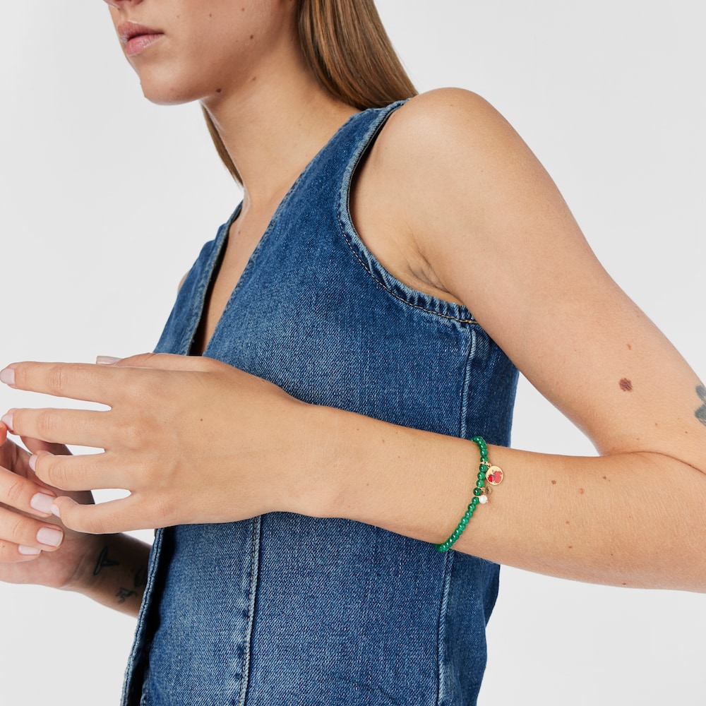 Pulsera el&aacute;stica de calcedonia y motivo con ba&ntilde;o de oro 18 kt sobre plata y flor Maga