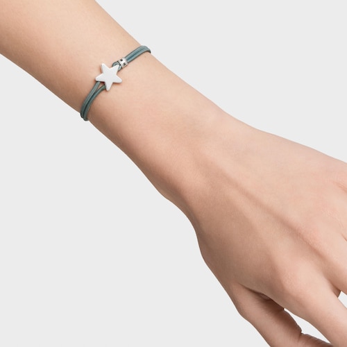 Green elastic Sweet Dolls Bracelet with silver star