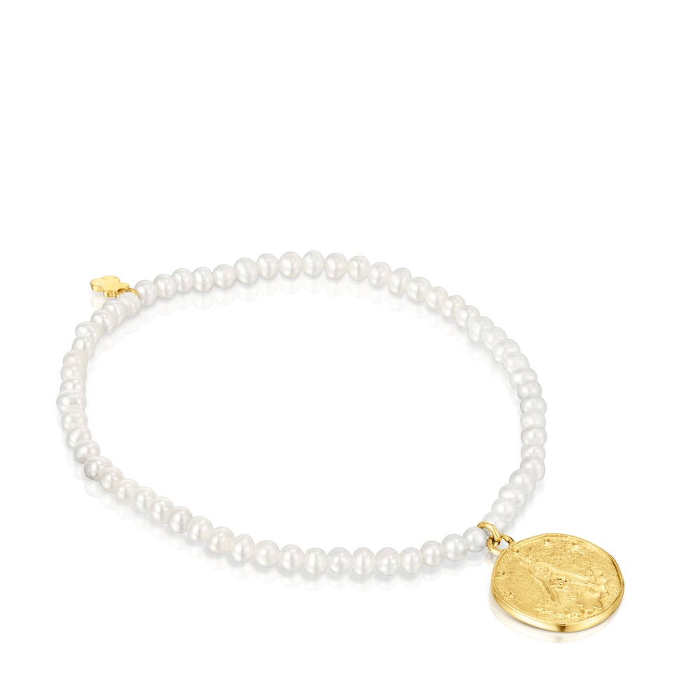 Pulsera elástica de perlas cultivadas y medalla con baño de oro 18 kt sobre plata Virgen de Guadalupe Devoción image number 0