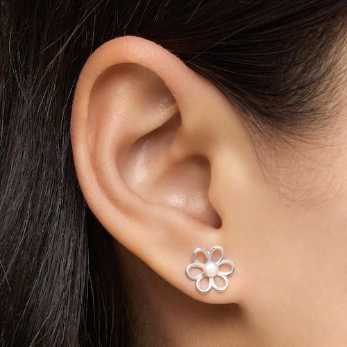 Silver and 0,35cm pearls TOUS Maggie Earrings with Flower motif
