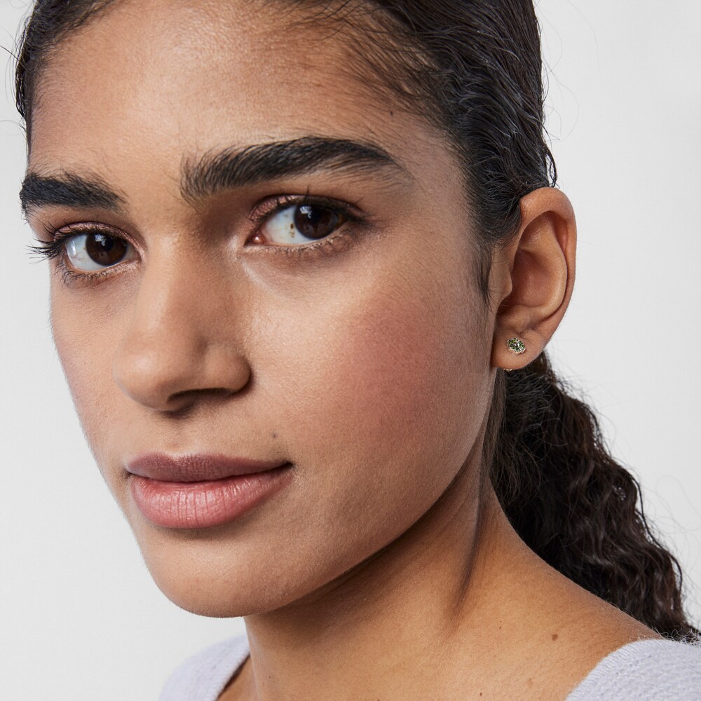 Pendientes de plata con flor de cromodi&oacute;psidos TOUS New Motif