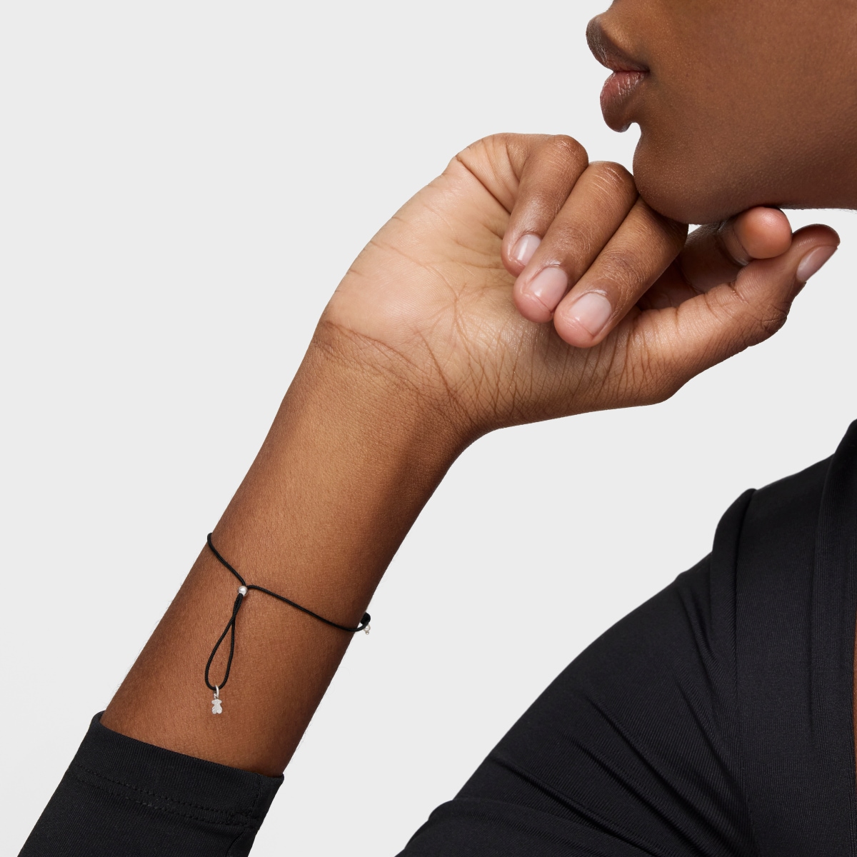 Pulsera de nylon negro con amazonitas Camille