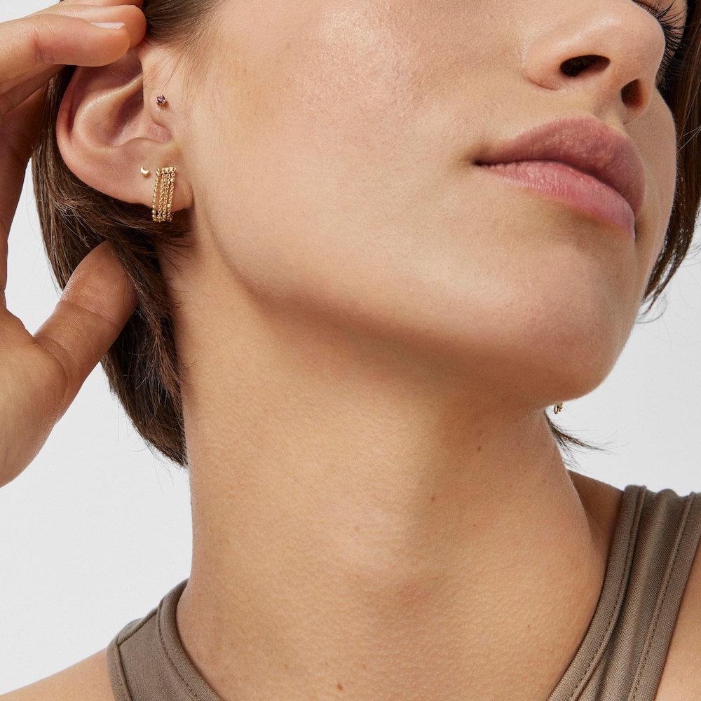 Piercing de oreja de oro con rodolita Cool Joy