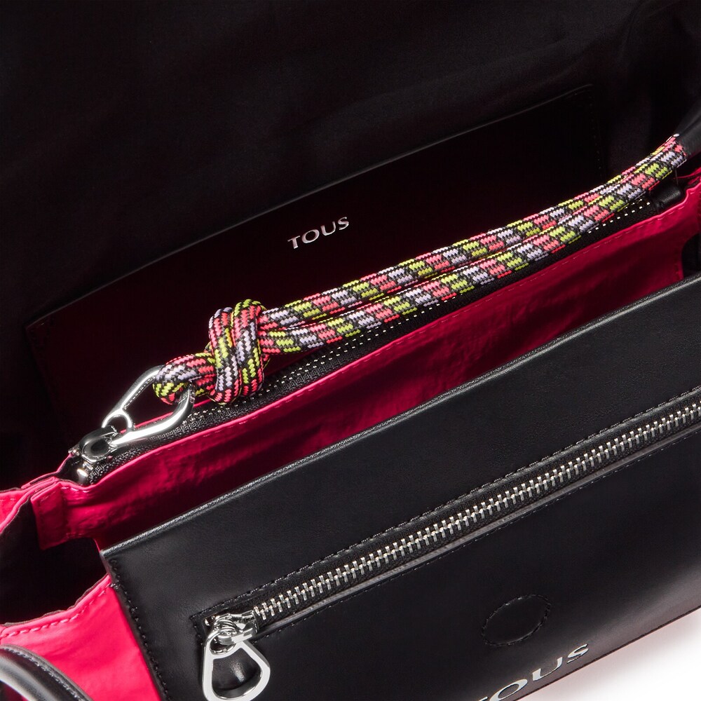 Stredne veľk&aacute; ne&oacute;novo-ružov&aacute; crossbody kabelka TOUS Empire Cotton