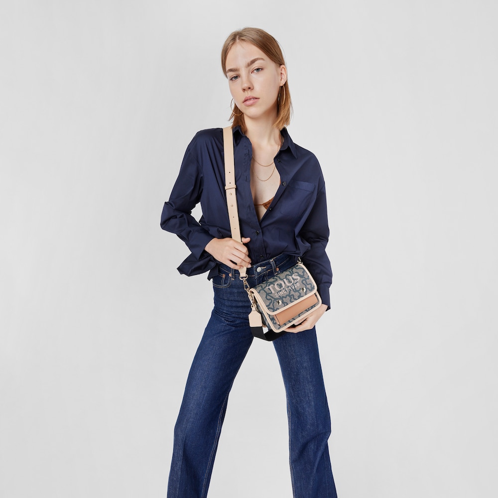 Bandolera peque&ntilde;a Audree negra Kaos Icon